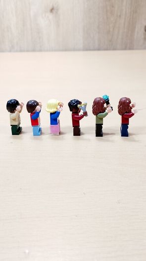 LEGO Stranger things minifigures bundle