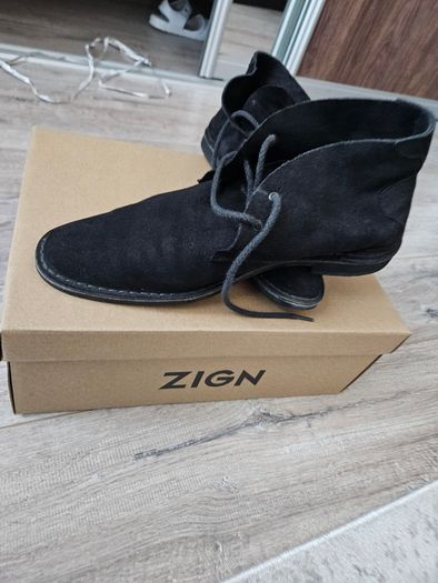 Zign black suede desert boots - size 41