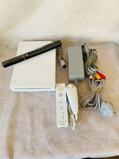 Nintendo Wii White V2