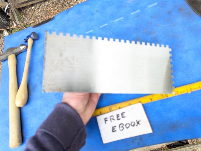 Square Notch Trowel by Genesis