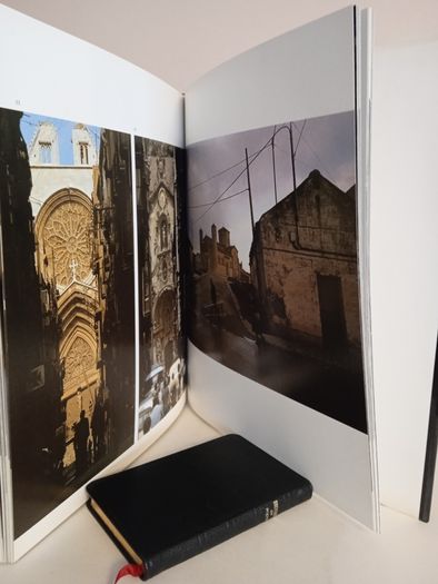 Spain by Luis Carandell with Photography by Ramon Masats (RB190)