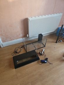54 litre Fish Tank with Light Lid, Filter and Heater.