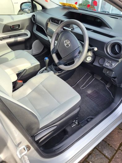 2013 Toyota Aqua