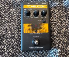 Helicon Vocal Tone E1 Reverb/Delay Pedal