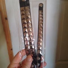 leather stud bracelets