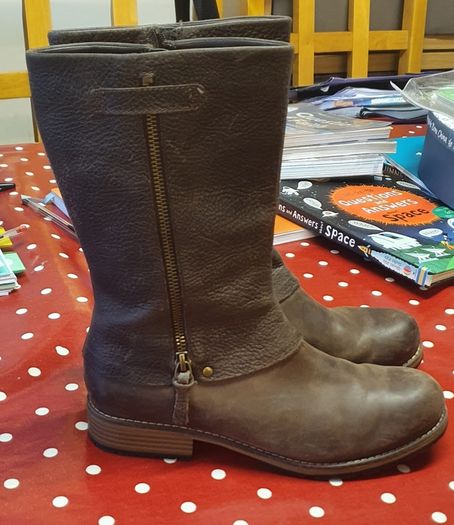 Girl's Boots