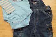 Baby gap 6- 12 month