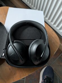 Bose NC 700