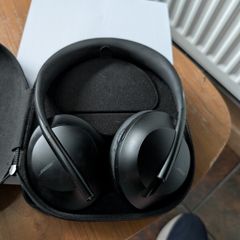 Bose NC 700