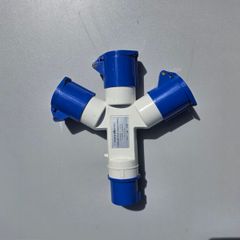 3 way 16 ampElectric hook up splitter