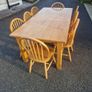 Table and chairs Image 3