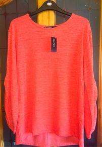 Bnwt size m (12-14) dunnes coral top