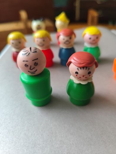 Vintage Fisher Price Litte People