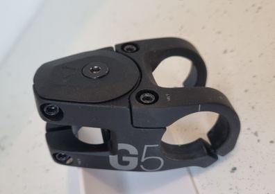 Canyon stem
