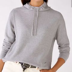 OUI Jumper