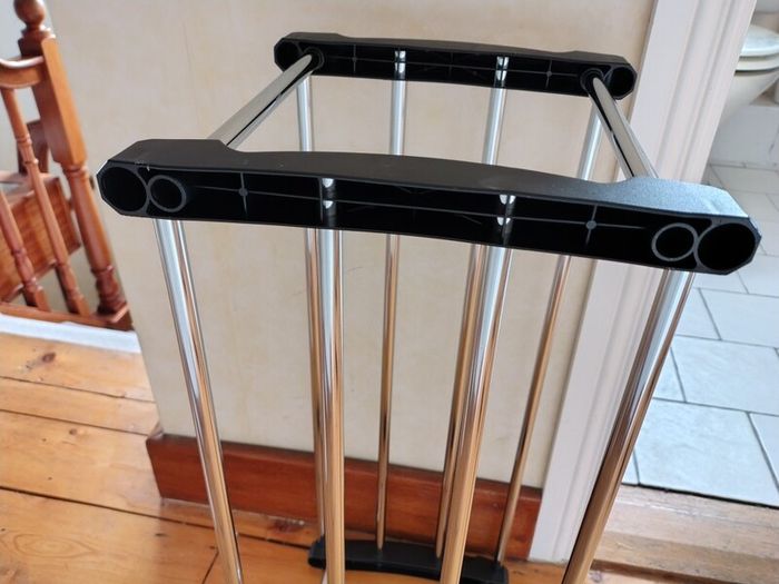 Shoe Rack 65cm x 27cm x 27cm.