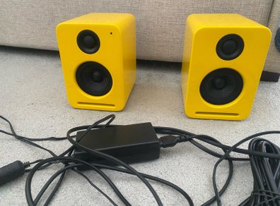Nocs NS2 Air Monitors