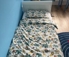 Obaby classic Stamford cot bee
