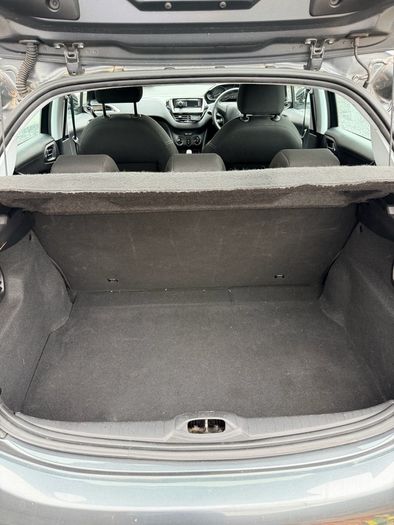 Peugeot 208 1.2L 2016