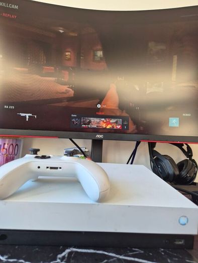 Xbox one x 1tb