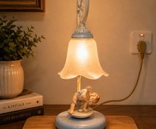 vintage table lamp
