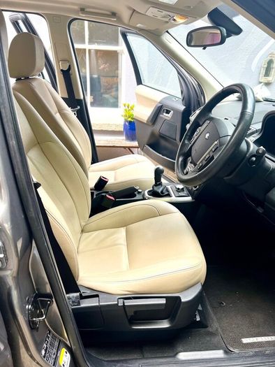 Land Rover Freelander 2011