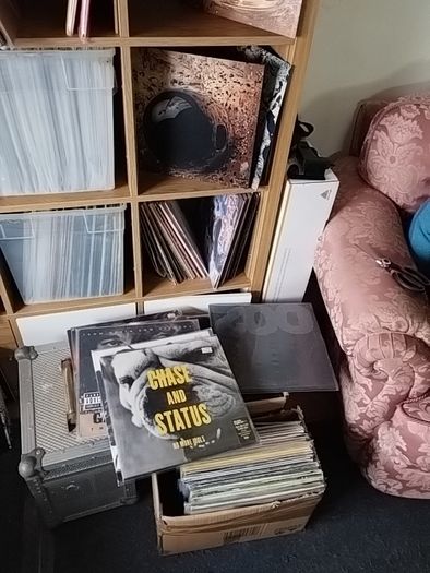 Bit of vinyl+more