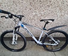 Lapierre adult bike
