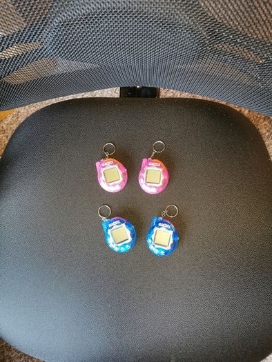 Virtual Pet Game - key chain / bag charm
