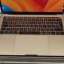 Apple MacBook Pro 13" TOUCH BAR/ Mid 2017 Silver i7 3.5GHz 16GB 500GB SSD A1706 (Battery Cycle: 250) Image 3