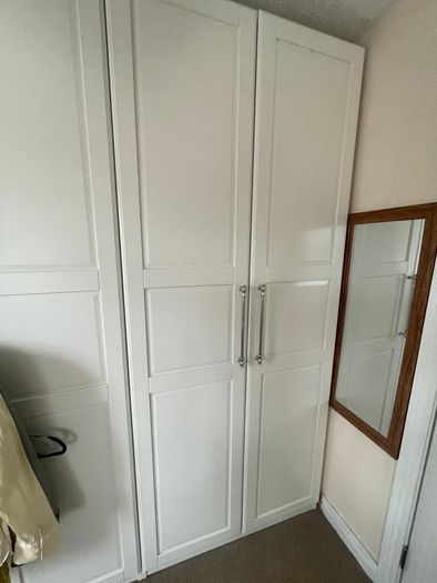 IKEA PAX Tyssedal 5 x doors e525 if new PERFECT