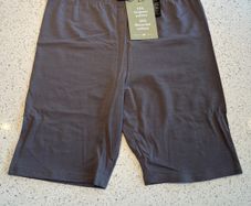 H&M Girls Grey Cycling Shorts - NEW - AGE:12/13