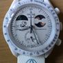 Swatch MoonSwatch Omega X Mission to Earthphase Moonshine Gold Image 5