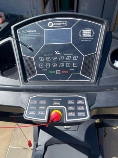 T3000 Large LED display Foldable Motorised Treadmill (with Bluetooth app) with 15 auto incline level Selling a T3000 Foldable