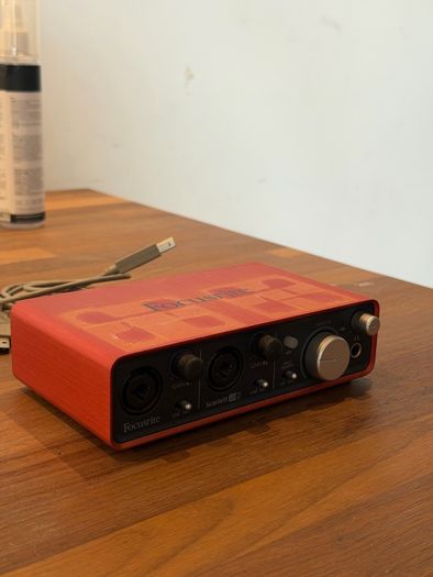 Focusrite 2i2 Audio Interface
