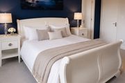 Super King sleigh bed