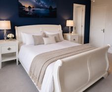 Super King sleigh bed