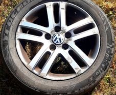 Alloy wheels