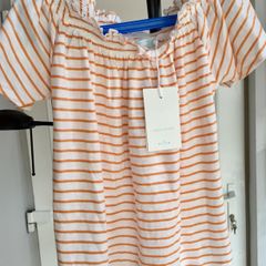 Leigh Tucker Girls T-shirt