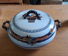 Cosol ware Tureen red blue and gold