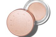 BECCA under eye brightening corrector light to medium and medium to deep BRAND NEW