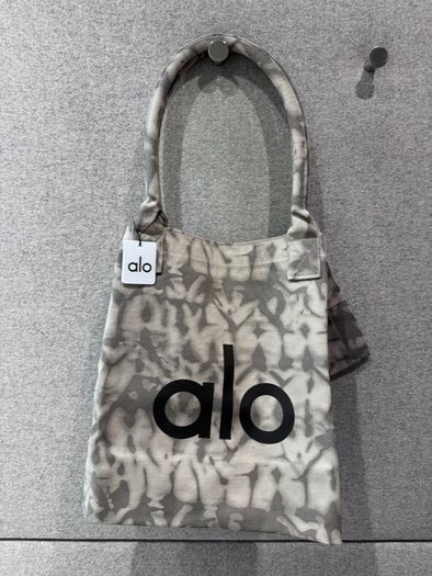Alo Yoga tie-dye tote bag