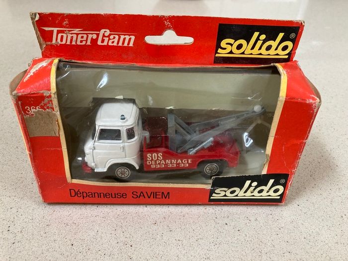 Solido Saviem Tow Truck New Rare