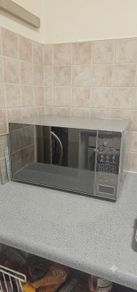 Compact Digital Countertop Microwave