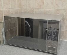 Compact Digital Countertop Microwave