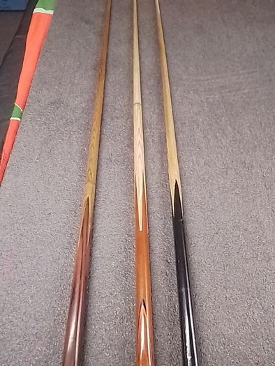 3 snooker ques 15 euro each