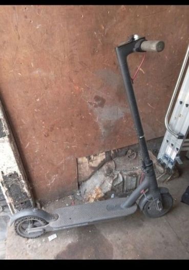 Electric scooters