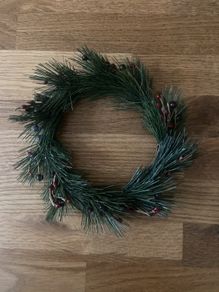 christmas candle surround or mini wreath