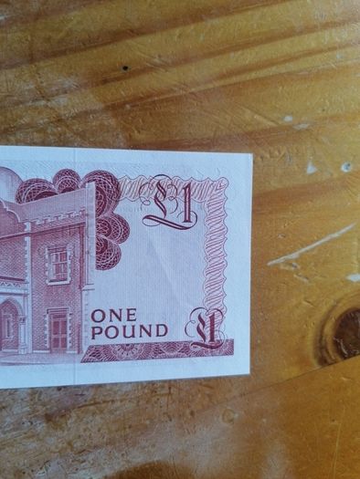 A/UNC 1983 Gibraltar One Pound Banknote