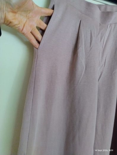 Women's joggers